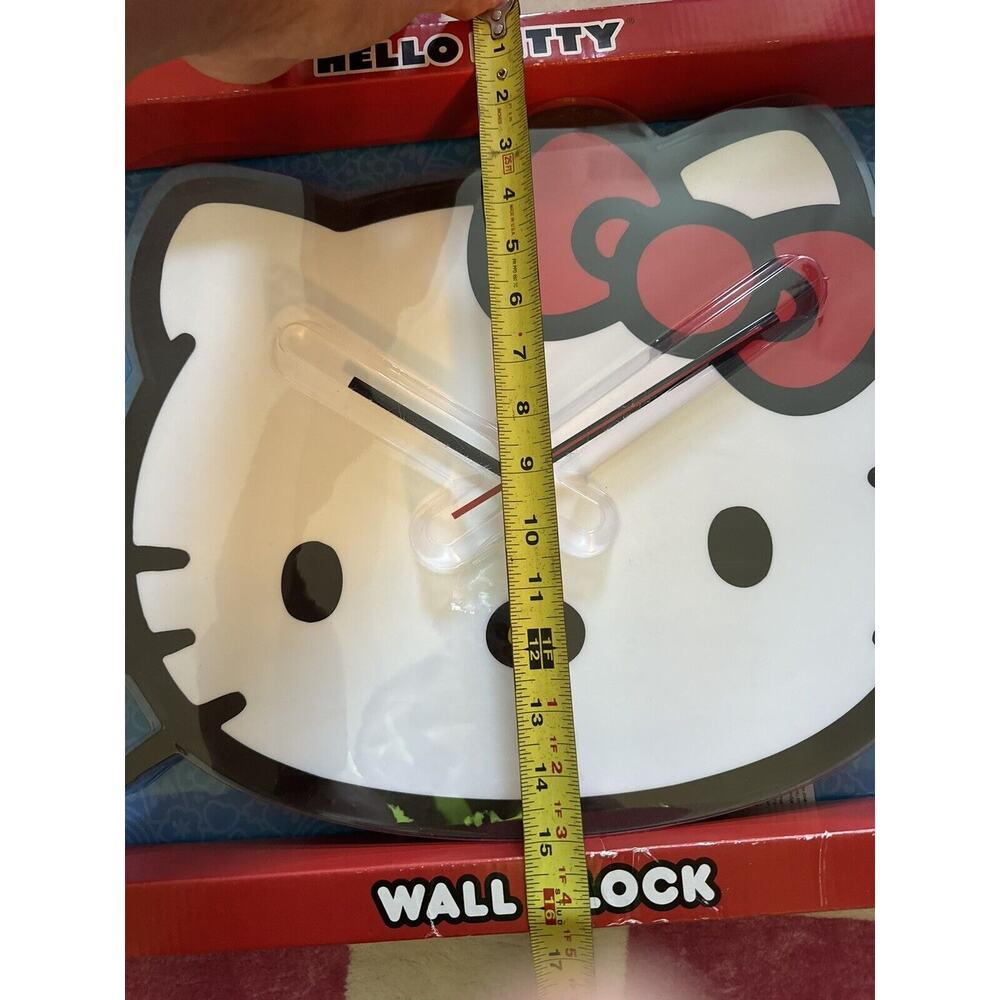Sanrio Hello Kitty Wall Clock Large Brand New White Red Analog Display - Picture 5 of 6